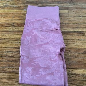 Pink Gym Shark Camo leggings